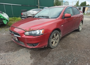 Mitsubishi Lancer 